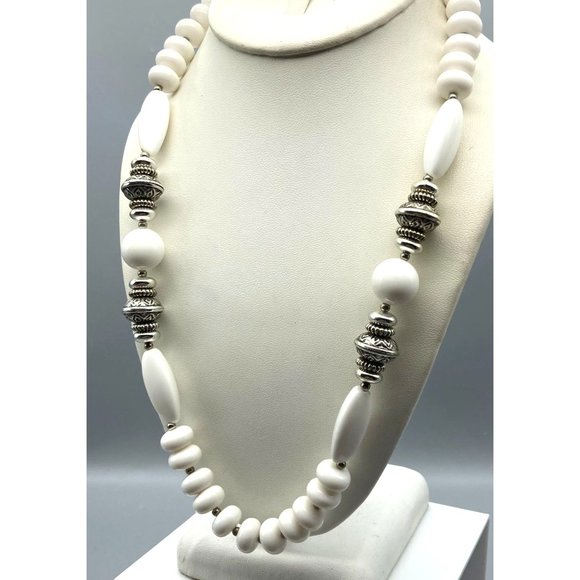 Vintage White Lucite Beaded Necklace with Silver Tone Spacers for a Classic - Picture 3 of 4